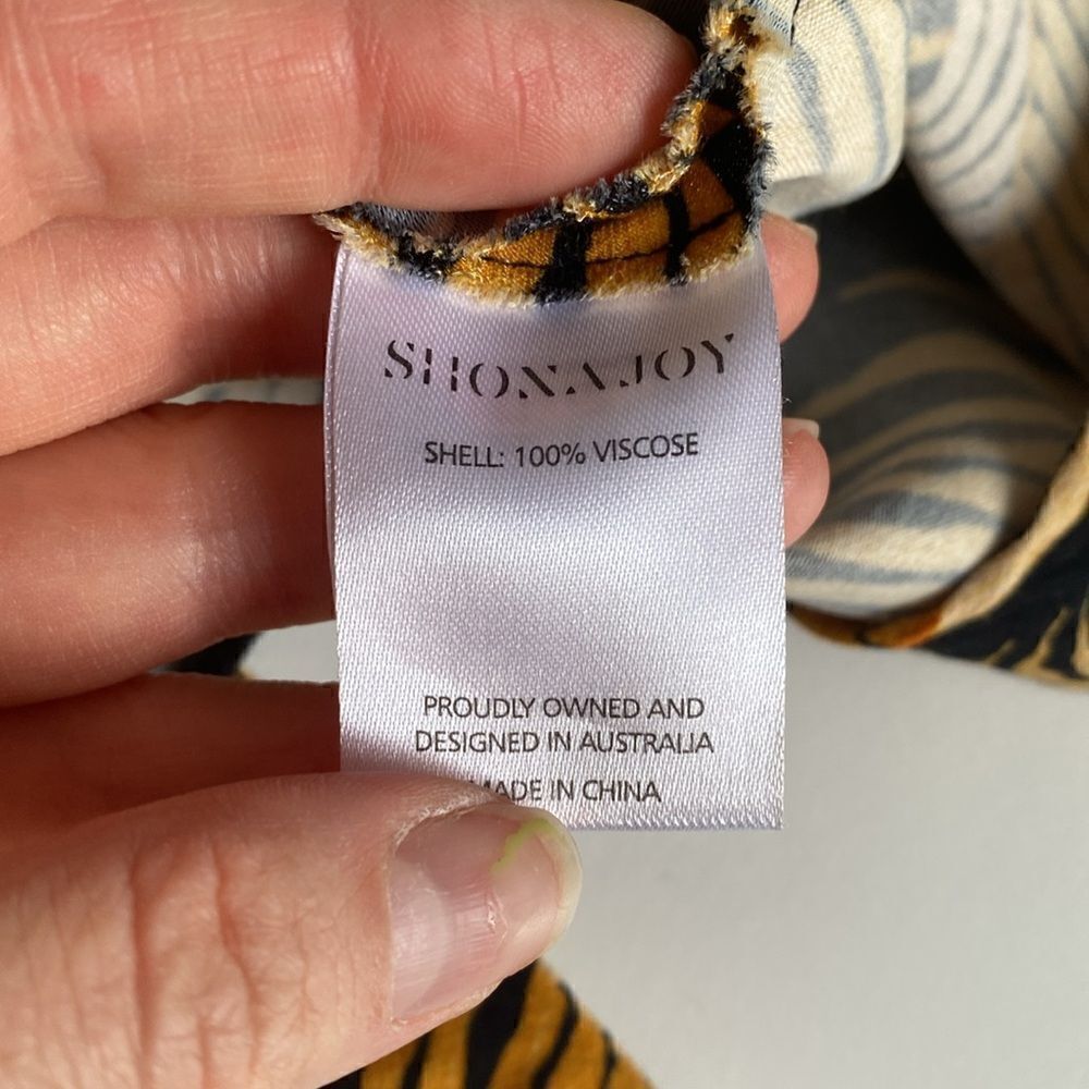 Shona Joy Golden Yellow & Black Phoenix Tropical Leaf Print Dress Size 2 - Picture 9 of 12